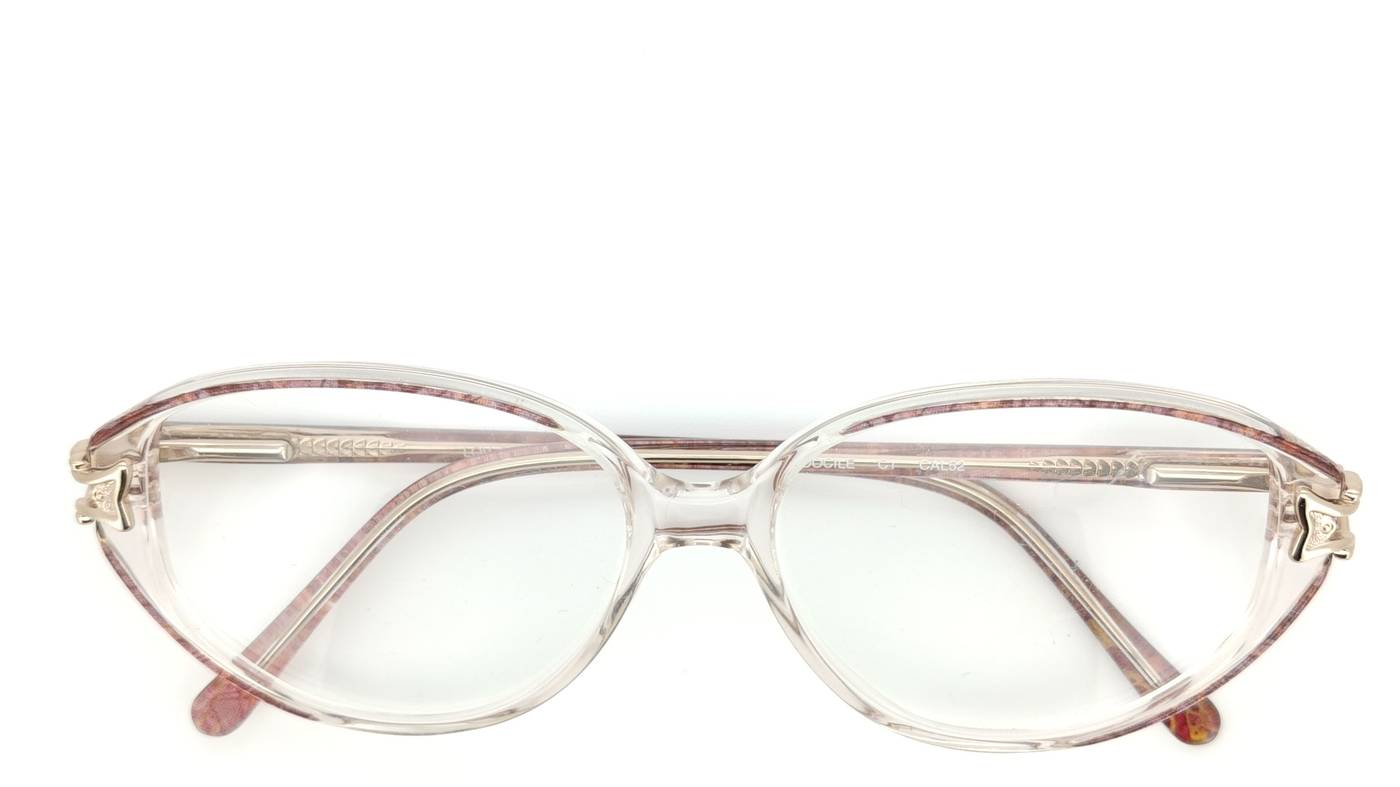 Female - Light Pink - Docile - Image 3