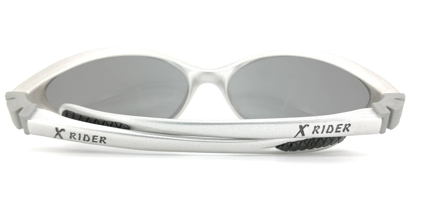Female - Metal Gray - X Rider  - Image 2